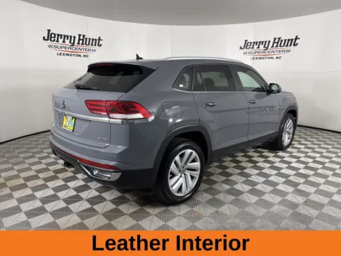 More photos of 2021 Volkswagen Atlas Cross Sport 3.6L V6 SE w/Technology at Jerry Hunt Supercenter - Lexington, NC
