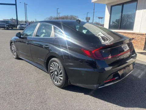 More photos of 2021 Hyundai Sonata Hybrid SEL at Jerry Hunt Supercenter - Lexington, NC