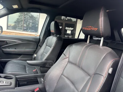 Photos of 2023 Honda Passport TrailSport for sale in Lexington, NC at Jerry Hunt Supercenter - Lexington