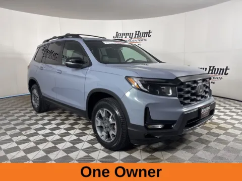 More photos of 2023 Honda Passport TrailSport at Jerry Hunt Supercenter - Lexington, NC