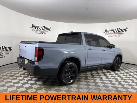 More photos of 2023 Honda Ridgeline Black Edition at Jerry Hunt Supercenter - Lexington, NC
