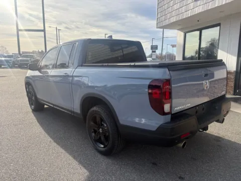 More photos of 2023 Honda Ridgeline Black Edition at Jerry Hunt Supercenter - Lexington, NC