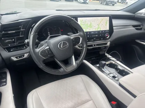More photos of 2023 Lexus RX 350 Premium Plus at Jerry Hunt Supercenter - Lexington, NC