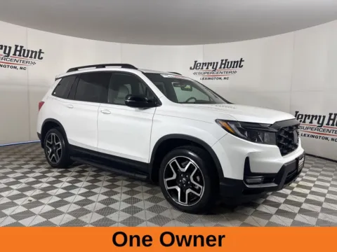 More photos of 2023 Honda Passport Elite at Jerry Hunt Supercenter - Lexington, NC