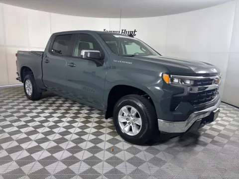 More photos of 2025 Chevrolet Silverado 1500 LT at Jerry Hunt Supercenter - Lexington, NC