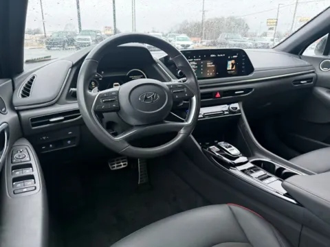 More photos of 2023 Hyundai Sonata SEL Plus at Jerry Hunt Supercenter - Lexington, NC