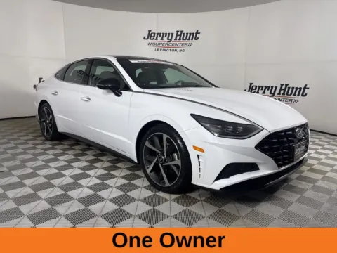 More photos of 2023 Hyundai Sonata SEL Plus at Jerry Hunt Supercenter - Lexington, NC