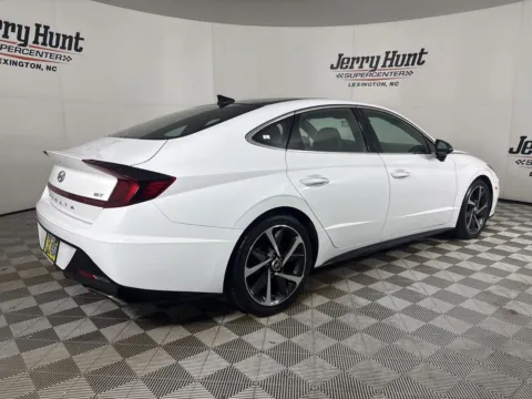 More photos of 2023 Hyundai Sonata SEL Plus at Jerry Hunt Supercenter - Lexington, NC
