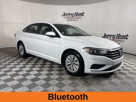More photos of 2020 Volkswagen Jetta 1.4T S at Jerry Hunt Supercenter - Lexington, NC