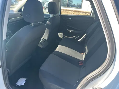 More photos of 2020 Volkswagen Jetta 1.4T S at Jerry Hunt Supercenter - Lexington, NC