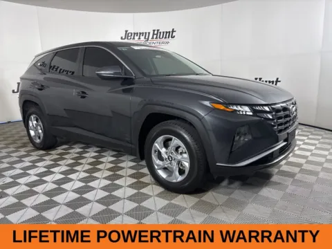 More photos of 2022 Hyundai Tucson SE at Jerry Hunt Supercenter - Lexington, NC