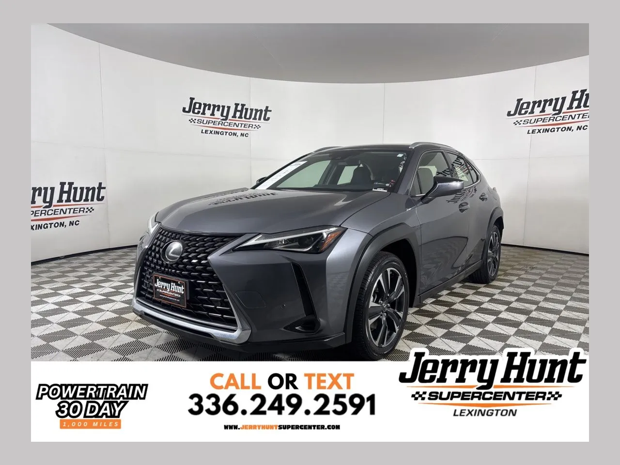 2021 Lexus UX 200's photo