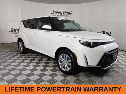 More photos of 2023 Kia Soul LX at Jerry Hunt Supercenter - Lexington, NC