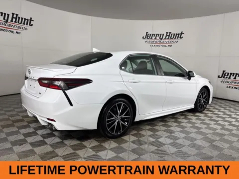 More photos of 2023 Toyota Camry SE at Jerry Hunt Supercenter - Lexington, NC