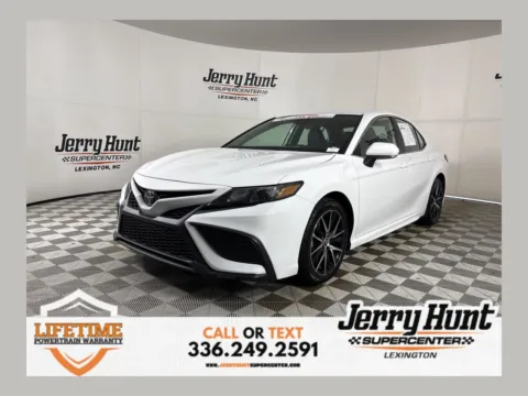 White 2023 Toyota Camry SE for sale in Lexington, NC