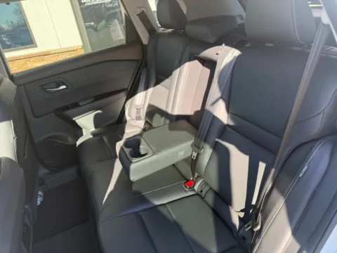 More photos of 2023 Nissan Rogue SL at Jerry Hunt Supercenter - Lexington, NC