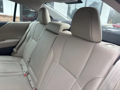 More photos of 2024 Subaru Legacy Limited at Jerry Hunt Supercenter - Lexington, NC