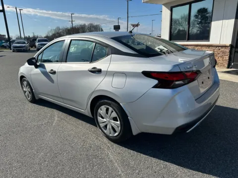 More photos of 2020 Nissan Versa 1.6 S at Jerry Hunt Supercenter - Lexington, NC