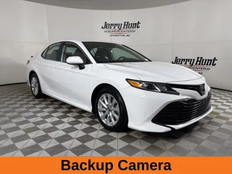 More photos of 2019 Toyota Camry L at Jerry Hunt Supercenter - Lexington, NC