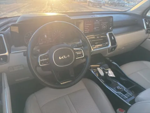More photos of 2022 Kia Sorento SX at Jerry Hunt Supercenter - Lexington, NC