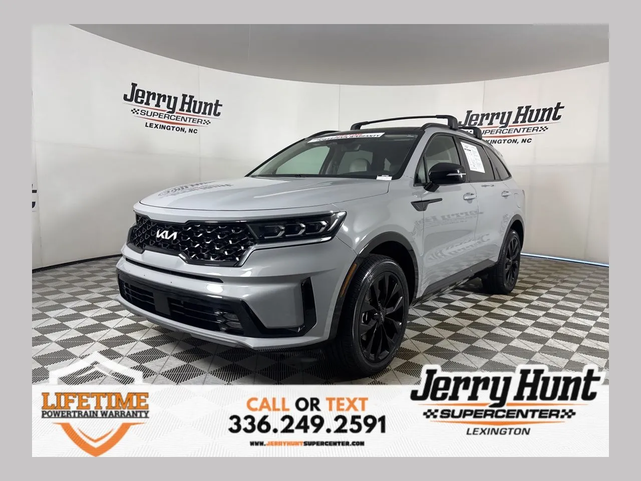 2022 Kia Sorento SX's photo