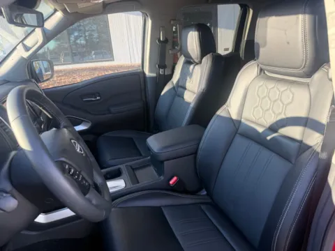 Another view of 2024 Nissan Frontier SL for sale in Lexington, NC at Jerry Hunt Supercenter - Lexington