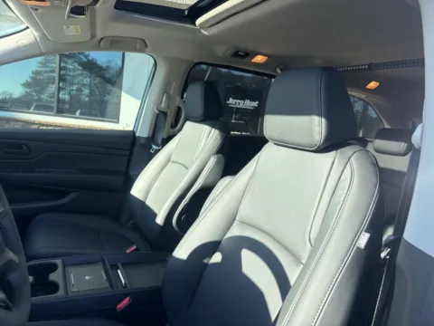 Another view of 2026 Honda Odyssey EX-L for sale in Lexington, NC at Jerry Hunt Supercenter - Lexington