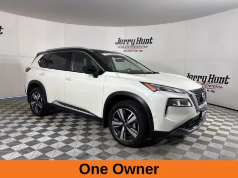 More photos of 2023 Nissan Rogue SL at Jerry Hunt Supercenter - Lexington, NC