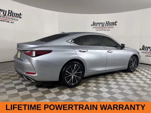 More photos of 2024 Lexus ES 350 at Jerry Hunt Supercenter - Lexington, NC
