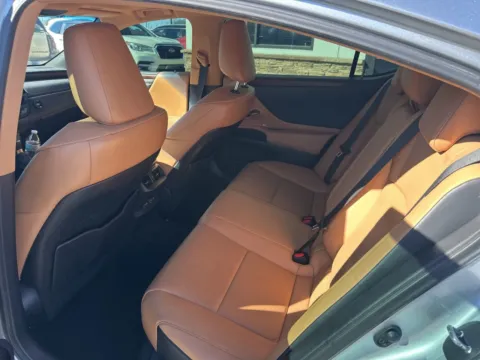 More photos of 2024 Lexus ES 350 at Jerry Hunt Supercenter - Lexington, NC