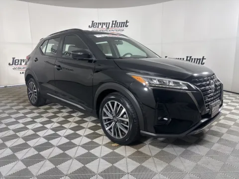 More photos of 2022 Nissan Kicks SR at Jerry Hunt Supercenter - Lexington, NC