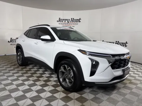 More photos of 2025 Chevrolet Trax LT at Jerry Hunt Supercenter - Lexington, NC