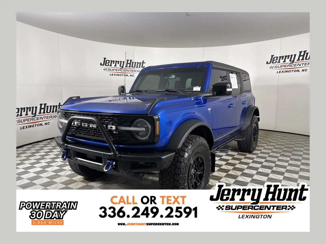 2021 Ford Bronco 4-Door First Edition's photo