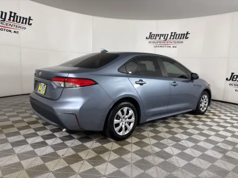 More photos of 2021 Toyota Corolla LE at Jerry Hunt Supercenter - Lexington, NC