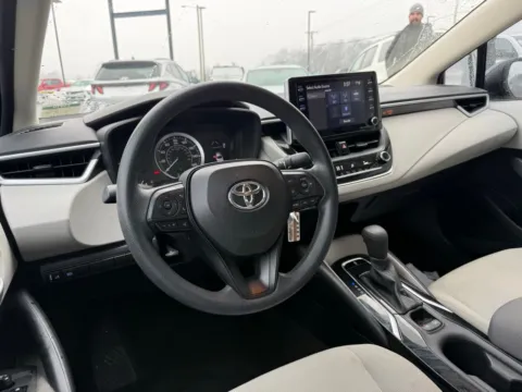 More photos of 2021 Toyota Corolla LE at Jerry Hunt Supercenter - Lexington, NC