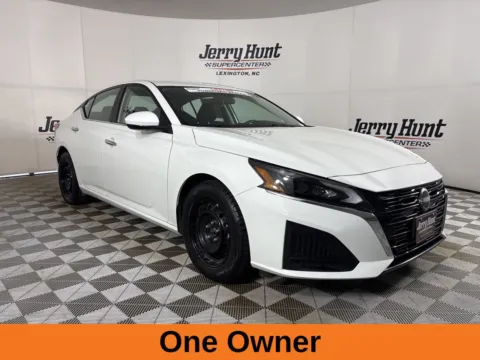 More photos of 2023 Nissan Altima 2.5 S at Jerry Hunt Supercenter - Lexington, NC