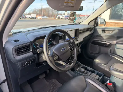 More photos of 2023 Ford Maverick Lariat at Jerry Hunt Supercenter - Lexington, NC