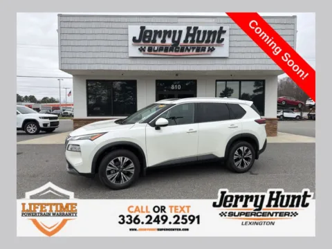 White 2023 Nissan Rogue SV for sale in Lexington, NC