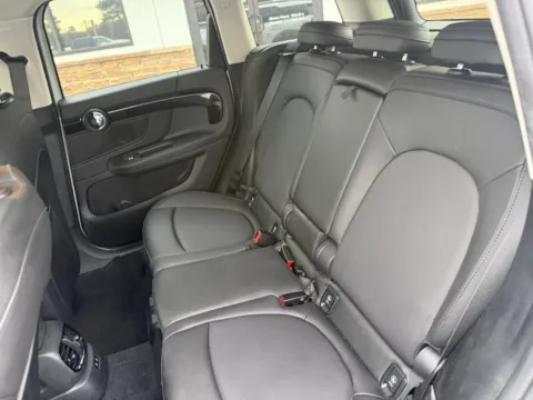 More photos of 2023 MINI Cooper S Countryman Signature at Jerry Hunt Supercenter - Lexington, NC