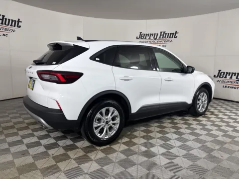 More photos of 2025 Ford Escape Active at Jerry Hunt Supercenter - Lexington, NC