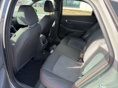 More photos of 2022 Hyundai Sonata SEL Plus at Jerry Hunt Supercenter - Lexington, NC