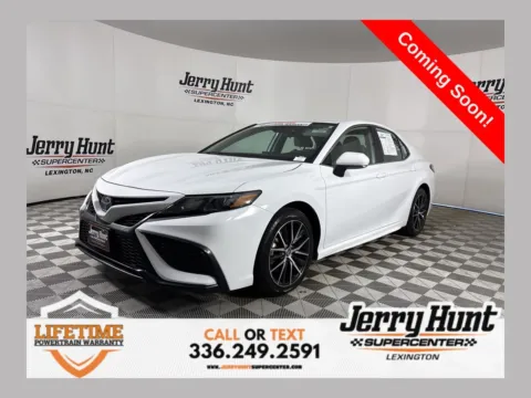 White 2024 Toyota Camry SE for sale in Lexington, NC