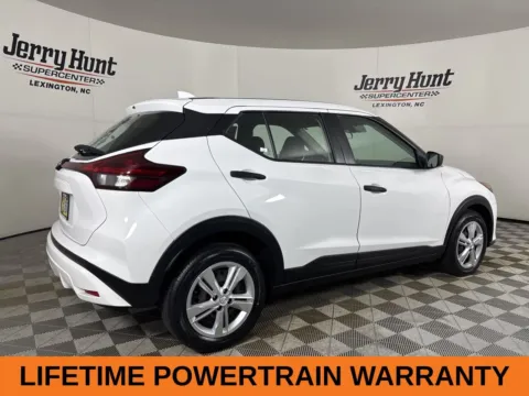 More photos of 2022 Nissan Kicks S at Jerry Hunt Supercenter - Lexington, NC