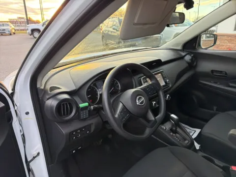 More photos of 2023 Nissan Kicks S at Jerry Hunt Supercenter - Lexington, NC