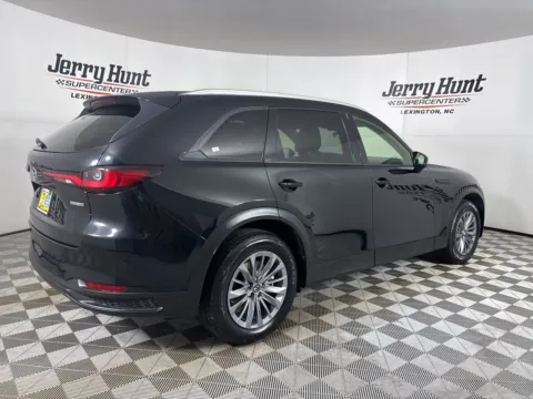 More photos of 2024 Mazda CX-90 3.3 Turbo Preferred Plus at Jerry Hunt Supercenter - Lexington, NC