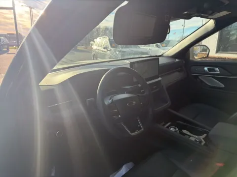 More photos of 2025 Ford Explorer Platinum at Jerry Hunt Supercenter - Lexington, NC