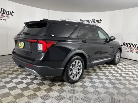 More photos of 2025 Ford Explorer Platinum at Jerry Hunt Supercenter - Lexington, NC