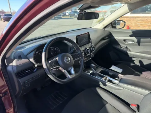 More photos of 2021 Nissan Sentra SV at Jerry Hunt Supercenter - Lexington, NC