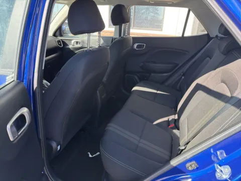 More photos of 2022 Hyundai Venue SEL at Jerry Hunt Supercenter - Lexington, NC