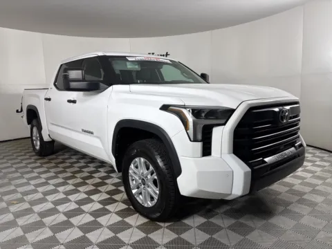 More photos of 2022 Toyota Tundra SR5 at Jerry Hunt Supercenter - Lexington, NC